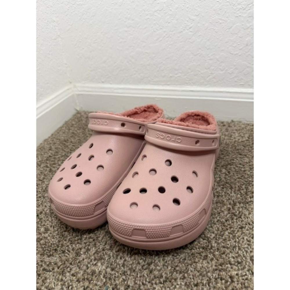 Crocs Classic Lined Clog Ballet Pink Women Size 10 Fuzzy Fur Slip On Shoes